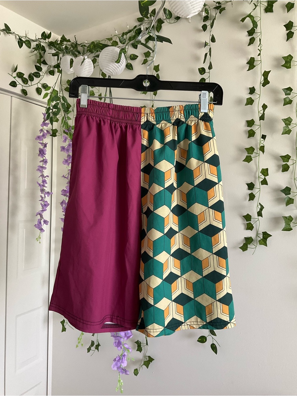 Magenta & Teal Geometric Athletic Shorts